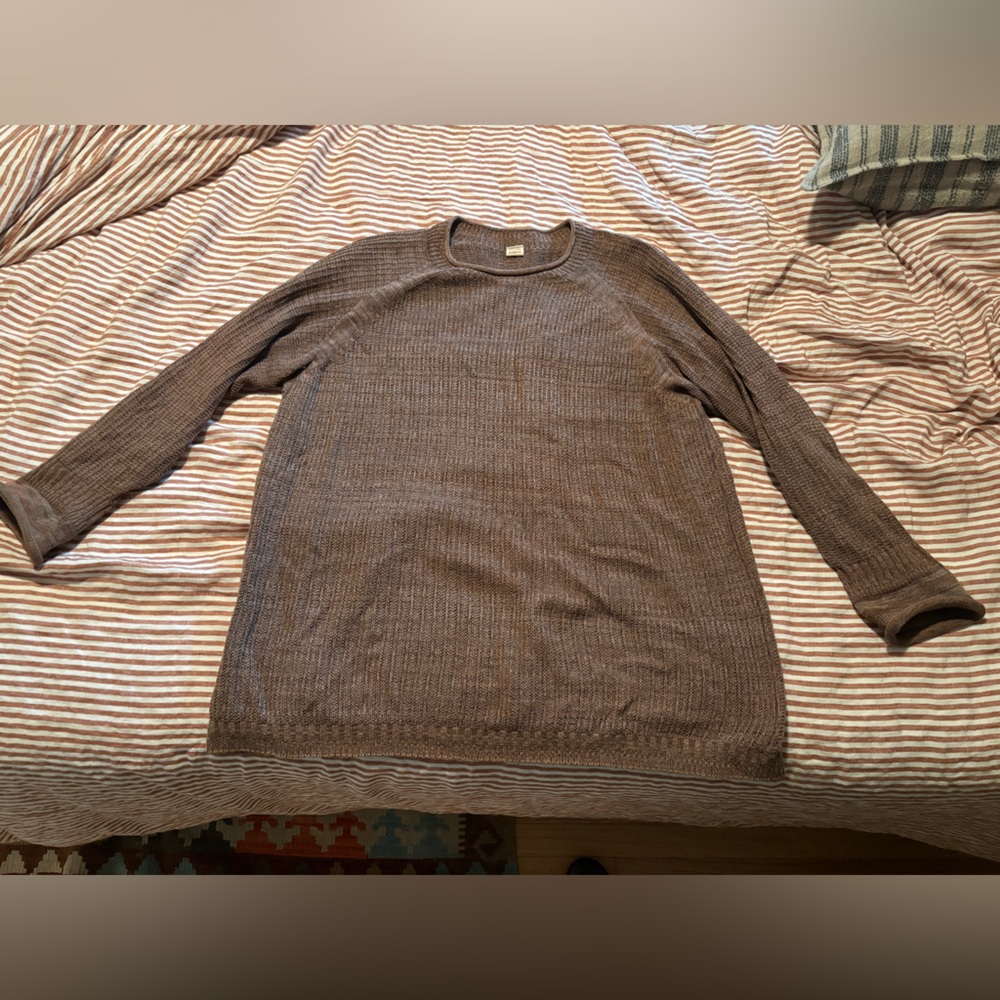 Brown thin sweater